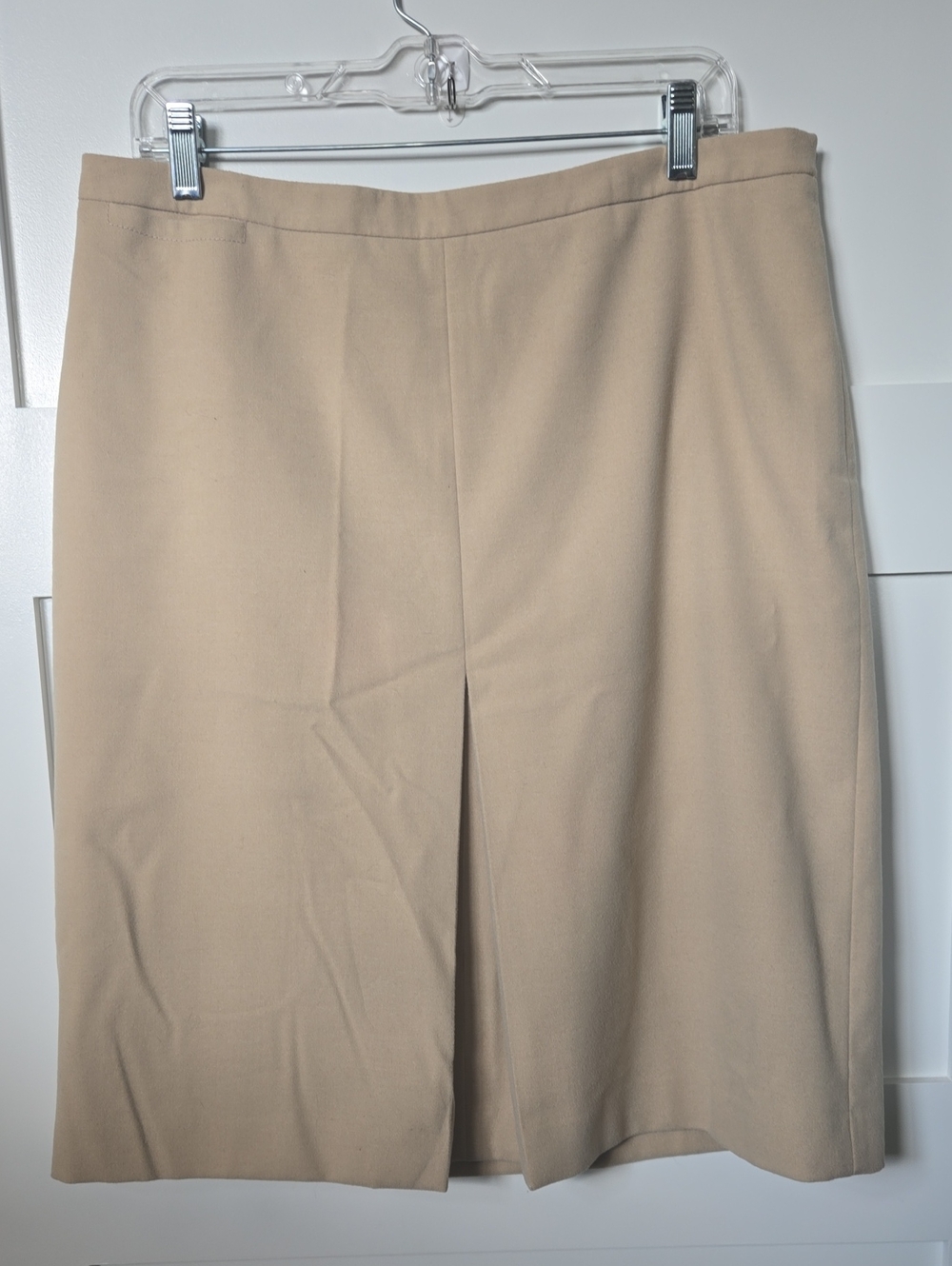 Ann Taylor Tan Pencil Skirt with Center Front Pleat Side Zip 14